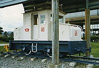日本セメント工場用電気機関車の写真
